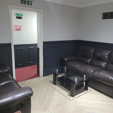 The Gatwick White House Hotel Horley Dış mekan fotoğraf