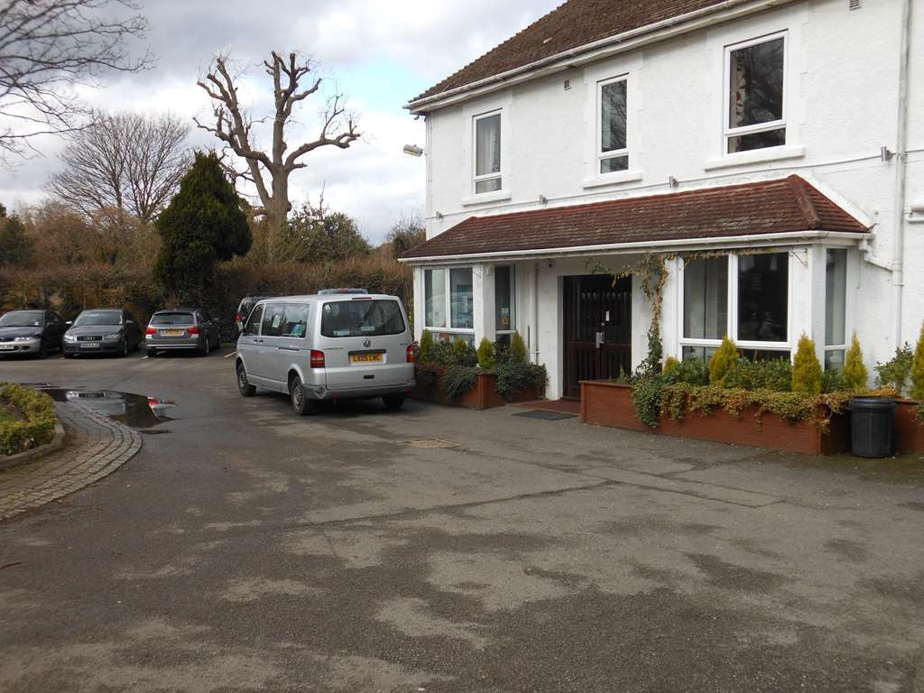 The Gatwick White House Hotel Horley Dış mekan fotoğraf